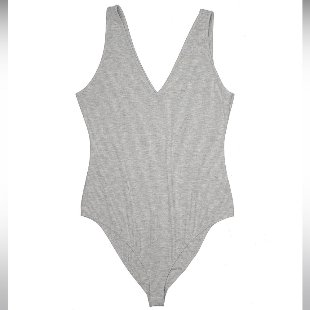 Abound Grey Ribbed Knit V-Neck Bodysuit Size Small